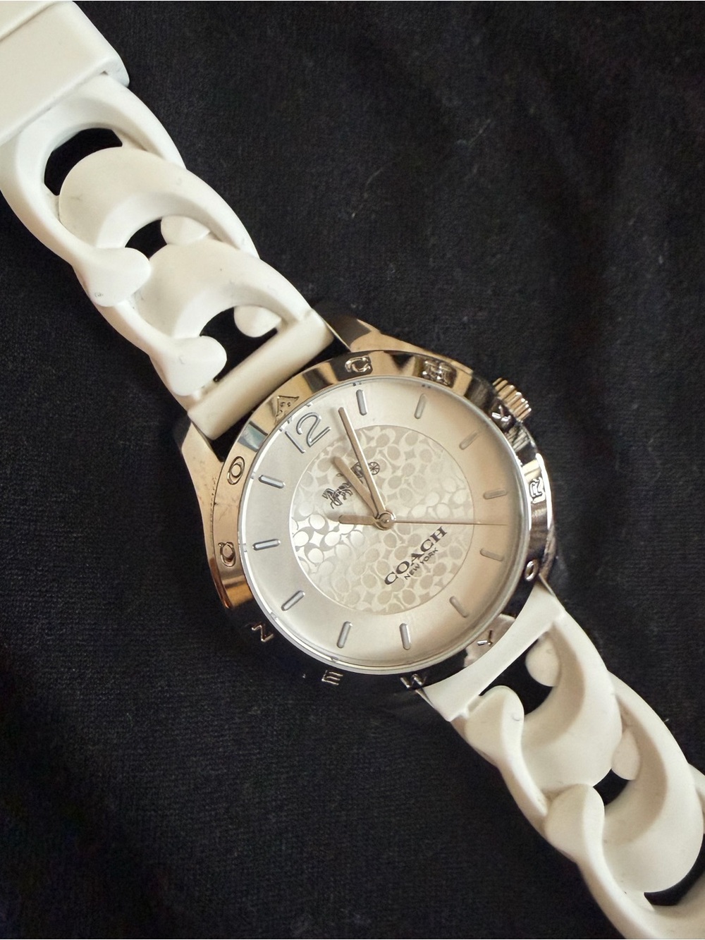 COACH Maddy Watch, 34 Mm Stainless steel case and rubber strap White W1618